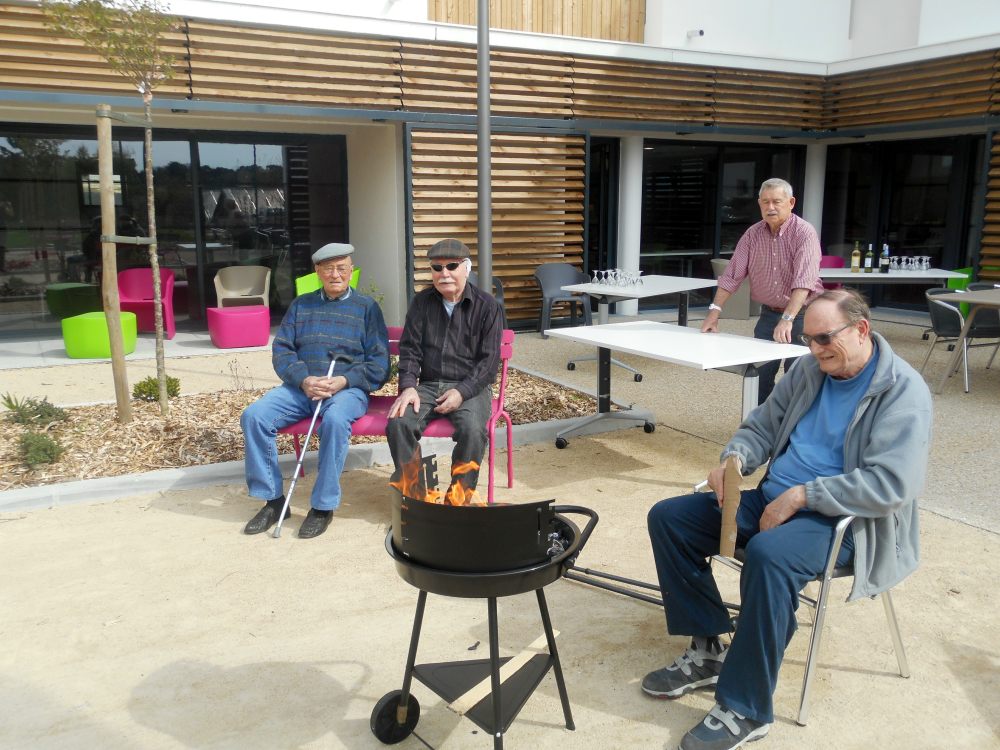 barbecue charbon en residence