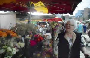 Sortie au marché des Jacobins pour les résidents du Galilée