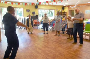 Démonstration de QI Gong au Clos de la Bade