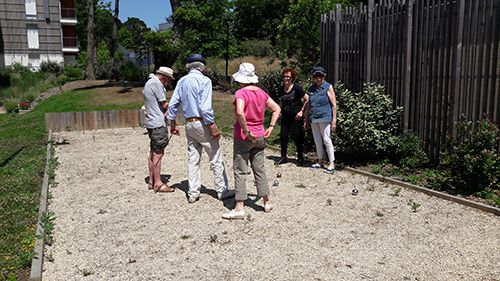 petanque et palet seniors espace et vie